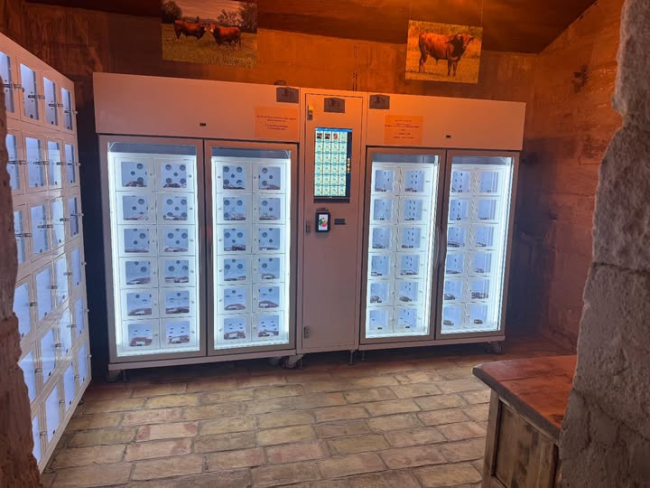 Weimi 24/7 unmanned vending solution for farm stores in Canada