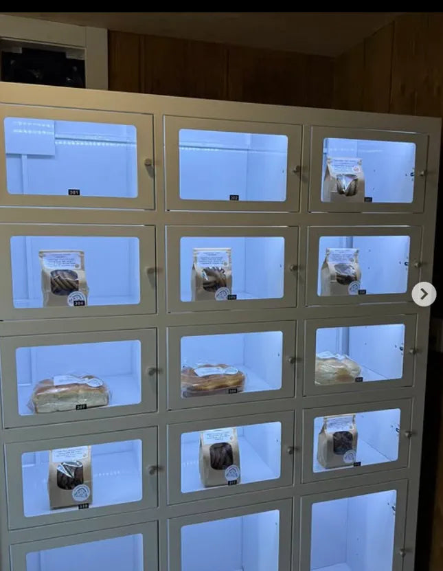 A Farm Vending Machine Works Like a Small Farm Shop
